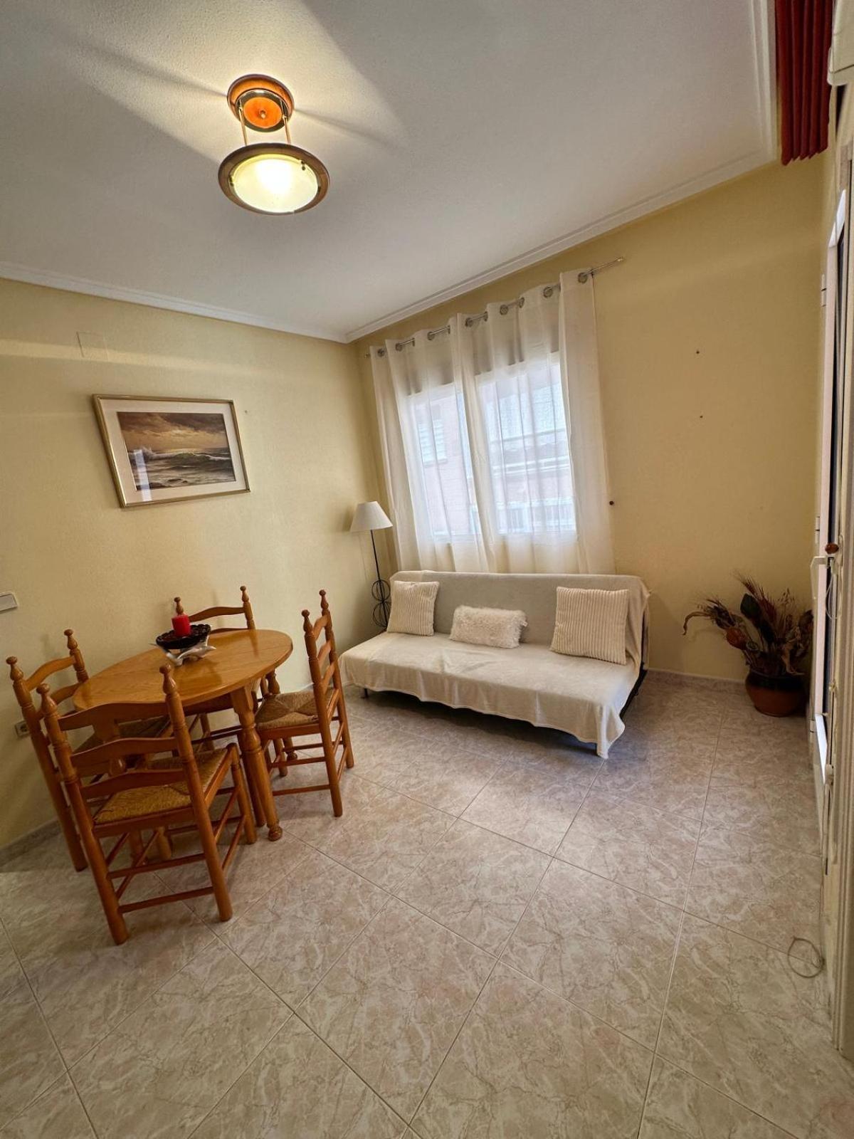 Torrevieja Precioso Apto En Calle San Pascual Con Piscina Cerca De Todos Los Servicios Bagian luar foto